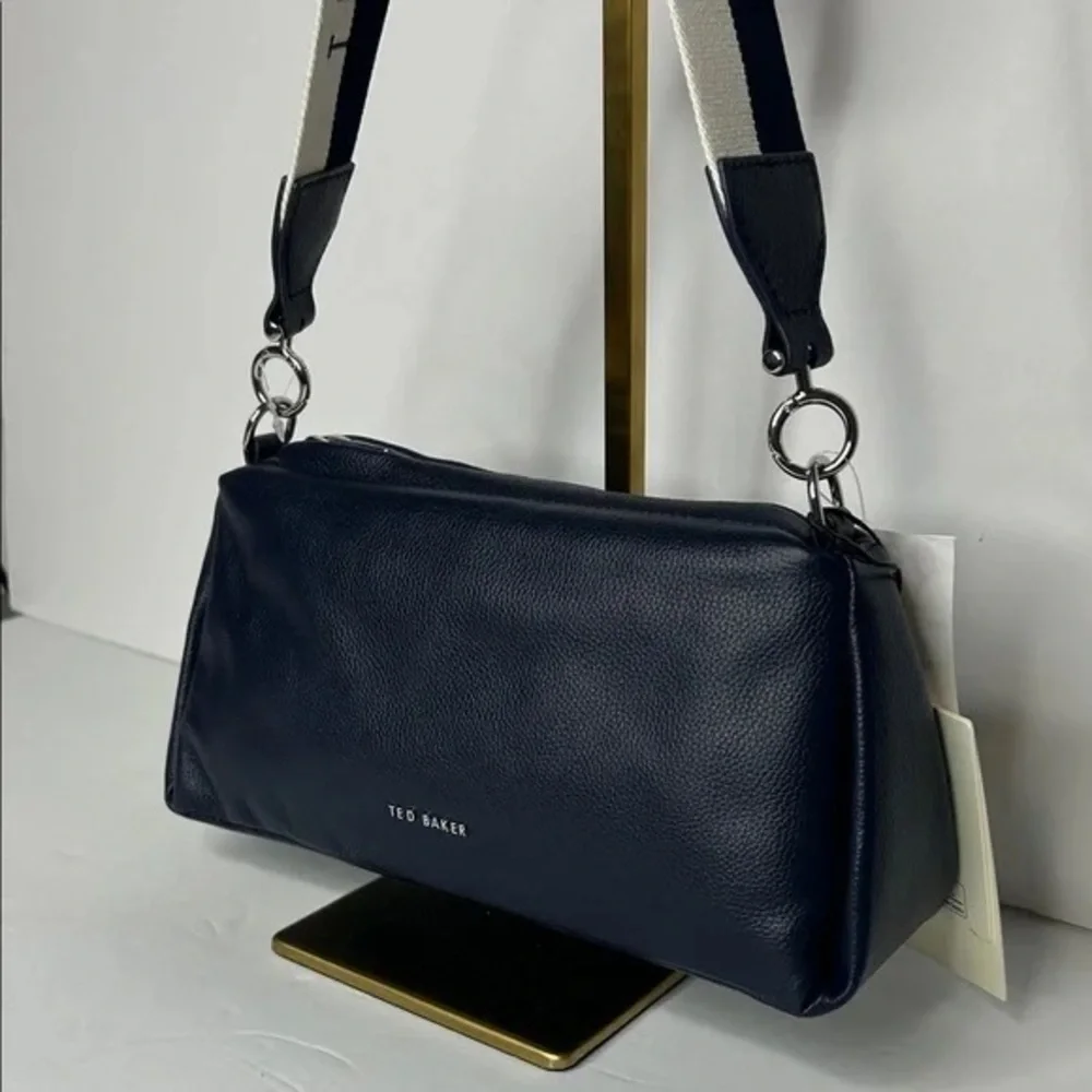 😍Ted Baker Navy Crossbody Bag